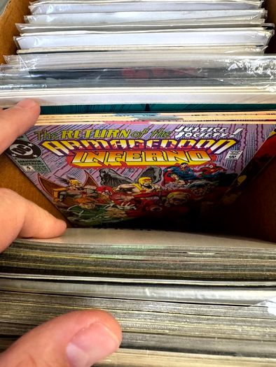 DC Long Comic Box w 250 comics for Sale