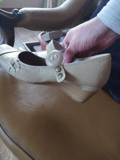 Ladies Dress Shoes