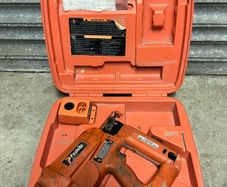 paslode IM 250 finishing nailer