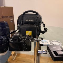 Camera Nikon D3500 + 18-55mm VR +  55-300mm VR