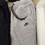 Men's Nike tech tracksuit bottoms size medium 4 pairs Image 3