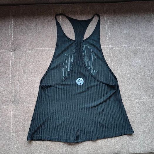 Top size 8/10