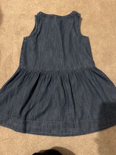 GAP dress size SIZE 3 years
