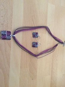 Purple necklace and earrings set