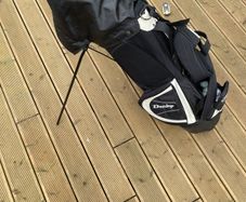 golf: full set of beginner clubs (& golf balls)