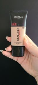 L'oreal Infallible Demi Matte Finish in 102 Shell Beige