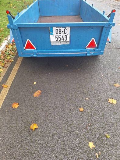 factory made 8'2ft x 4'3ft trailer