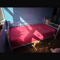 Wrought Iron day bed
