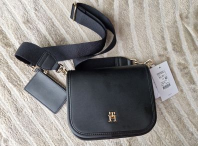 Tommy Hilfiger handbag