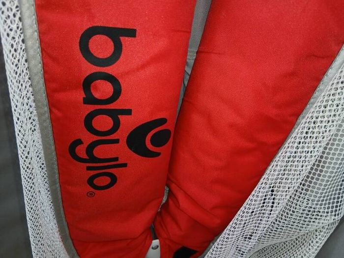Travel Cot.