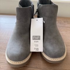 Brand new boys boots size 2