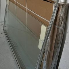 Shower Panel and Shower Enclosure