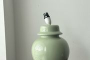 Green Jar Style Ceramic Table Lamp