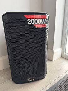 Alto Professional TS410 - 2000W 10" Powered Loudspeaker (Like New / Mint Condition)