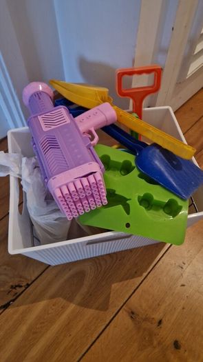 toy