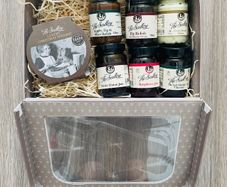 A Taste of The Scullery Hamper | In a small suitcase