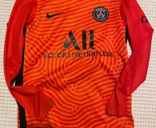 PSG jersey - size medium - age 9-11