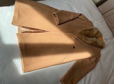 Stunning Monsoon London camel tan wool coat with faux fur collar Size 12