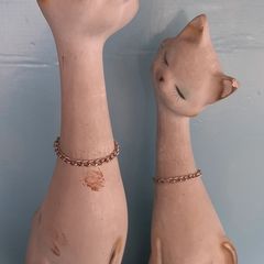 2 Cats vintage long neck ornaments