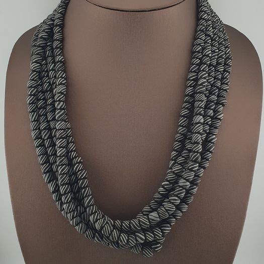 Vintage African Style White Stripe Black 8.2mm - 8.5mm Glass Beads Necklace Strand