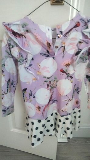 Girls clothes