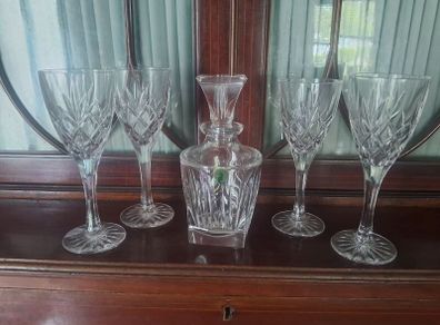cyrstsl  decanter and 4 crystal wine glasses