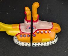 Cast iron Beatles Yellow Submarine themed bookends
