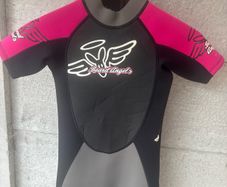 wetsuit