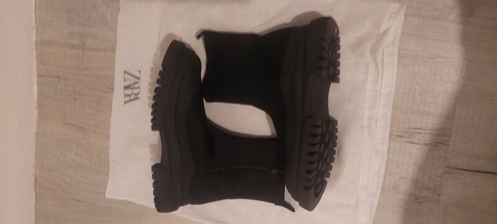 zara girls black boots size 2