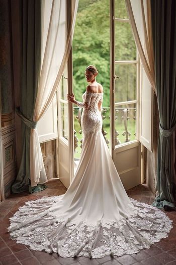 Wedding dress