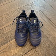 Boys Rugby/Football boots size 1