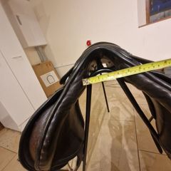 Saddle