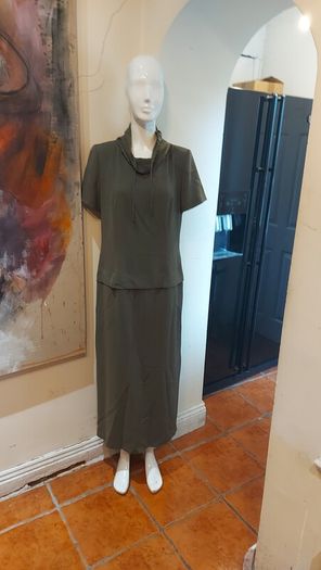Elinette  suit