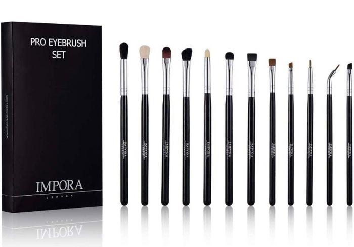 Eyeshadow Brushes, Blending Brush, Crease Brush, Eyeliner Brush & more 12 Brushes (FREE POSTAGE)
