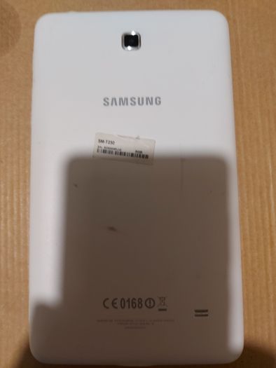 Samsung Galaxy Tab 4, White, 7 inch, 8GB, in excellent condition