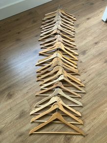 25 wooden hangers