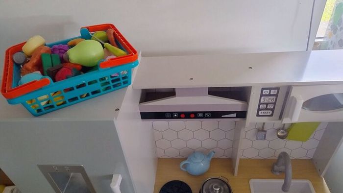 Childs Kitchen