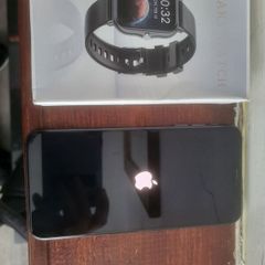 apple