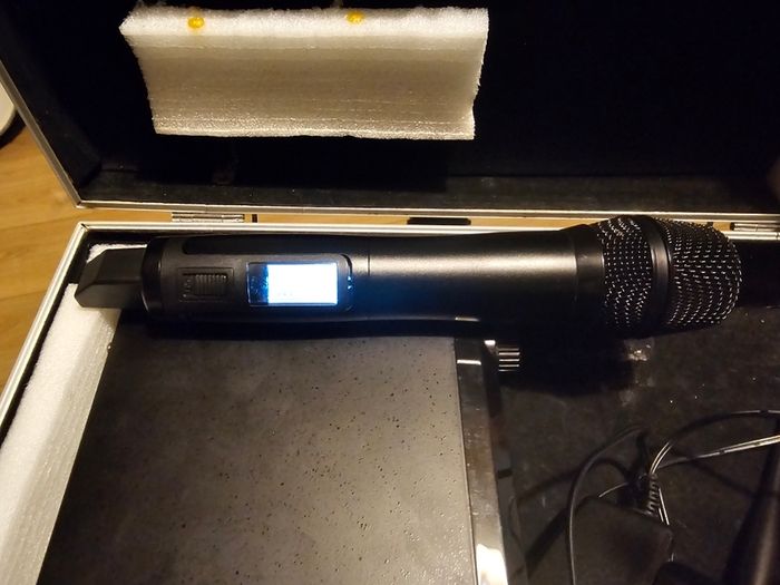 T-Bone Wireless Microphone