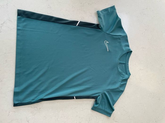 Teal Nike boys tshirt and shorts