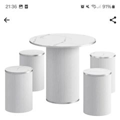 Table chairs brand new