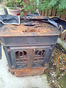 cast iron stove