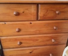 Chest of drawers
