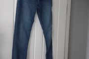 H&amp;M jeans size 6. Practically New