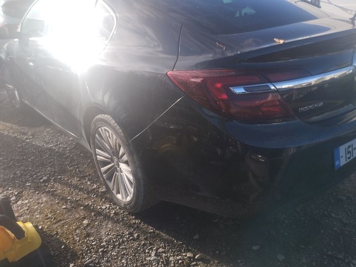 Opel insignia 2.0  diesel 2014 for breaking only