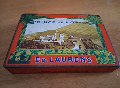 Old pictorial Tobbaciana Tin Prince de Monaco