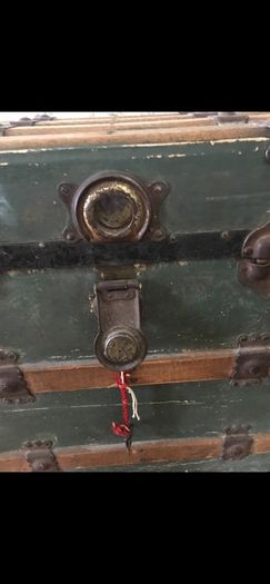 Antique 1912 Trunk with Original Stamp plate