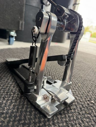 Tama Iron Cobra 200