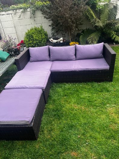 Rattan L shape garden lounge set with table