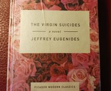 The Virgin Suicides / Jeffrey Eugenides/2015